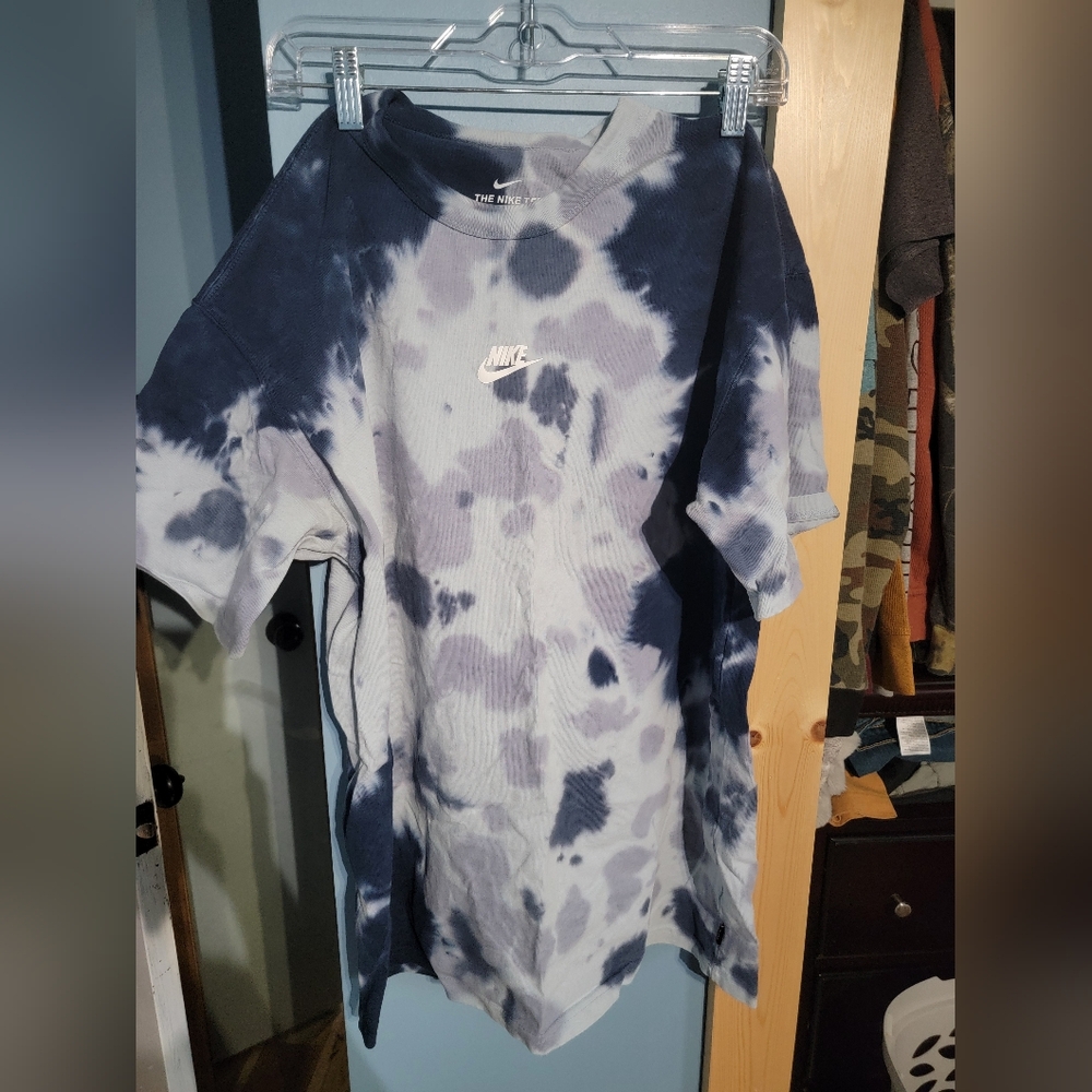Oversized nike tshirt